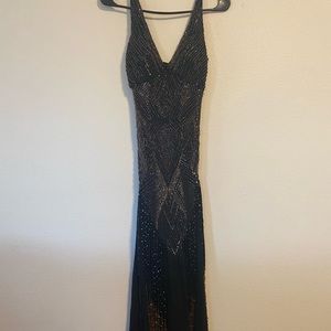 She Wong Size 4 Beaded Gala Dress
